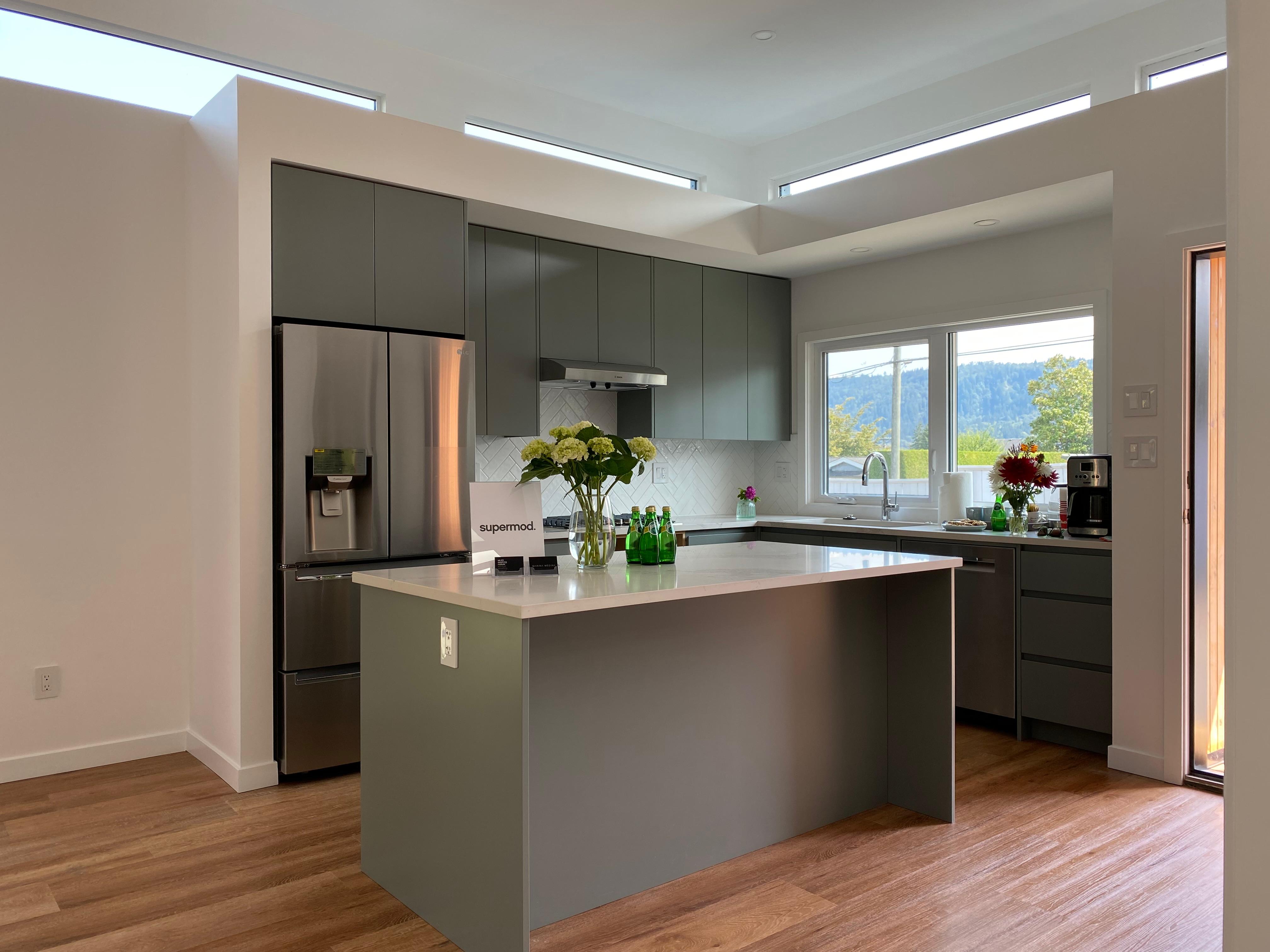 Deep Cove custom modular home British Columbia — kitchen 2