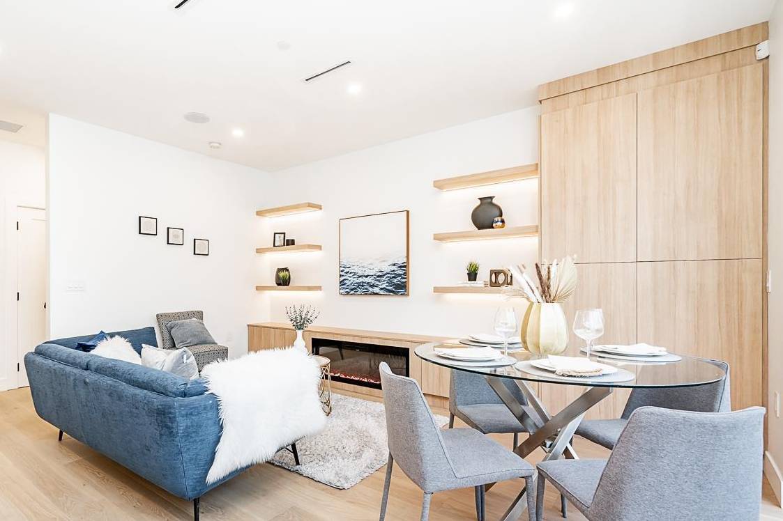 Modern modular duplex Vancouver — living room